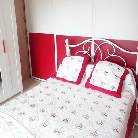 公寓 Studio For 4 People 艾克斯莱班